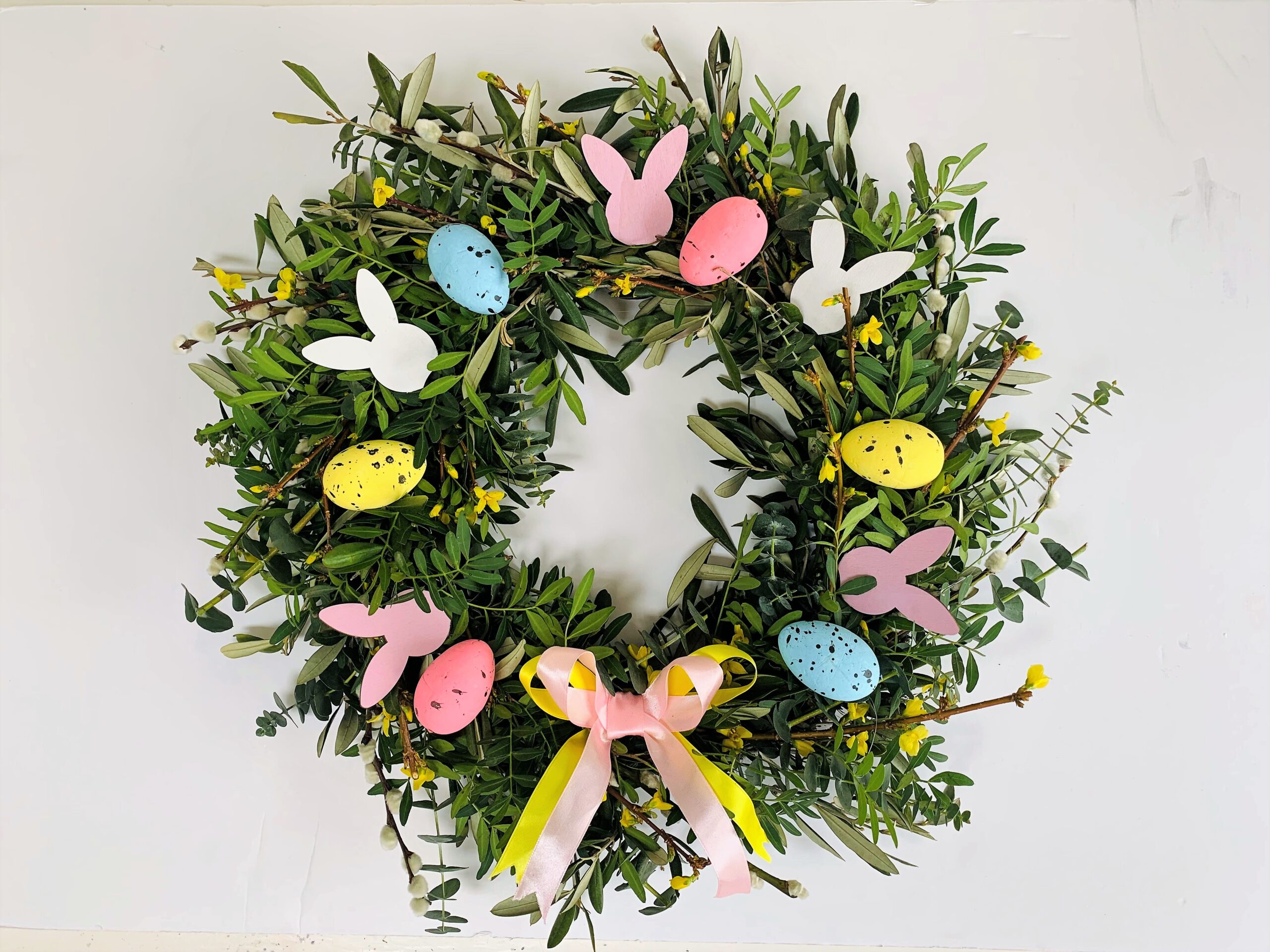 How to Make an Easter Wreath